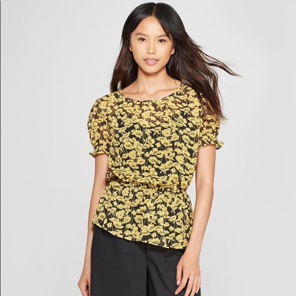 Who What Wear Yellow and Black Floral Blouse